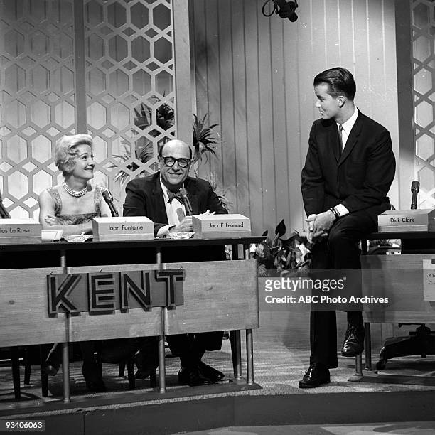 Show Coverage 10/1959 Joan Fontaine, Jack E. Leonard, Dick Clark