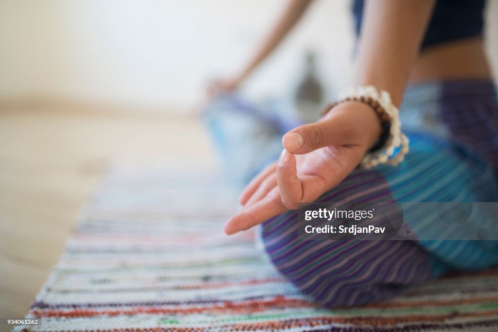 ギャン Mudra