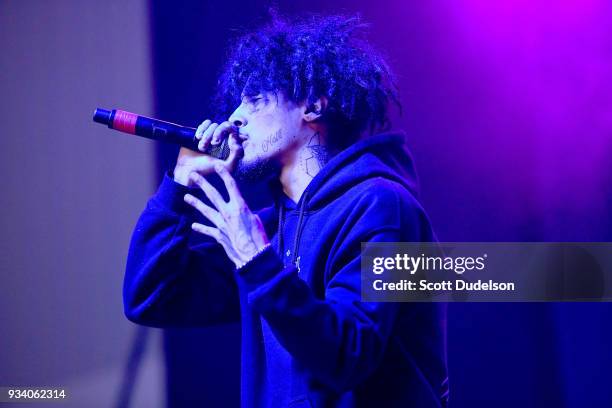 Mesa Rapper 147 Oc (Rapper) Stock Photos, High-Res Pictures, and Images - Getty Images