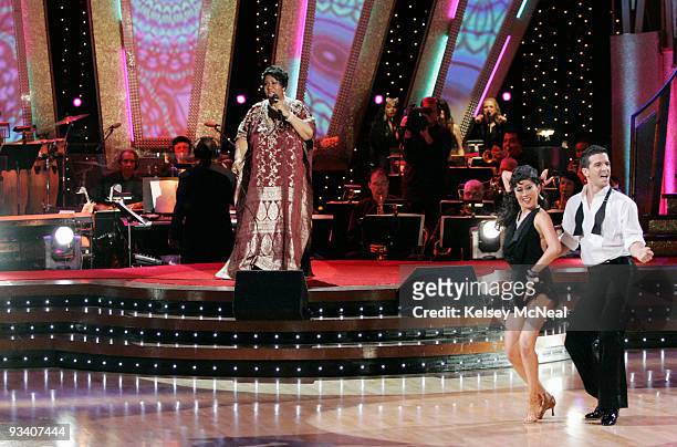 Episode 709A" - The "Queen of Soul" and one of the most honored female singers in Grammy Award history, legend Aretha Franklin took the "Dancing with...