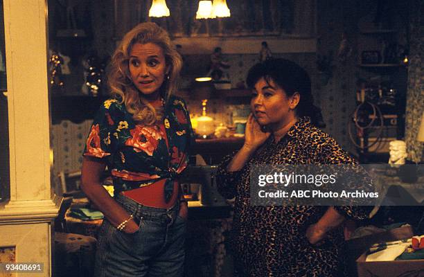 Gallery" 1991 Sally Kirkland, Roseanne Barr