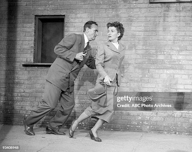 Pylli Sotes Phyllis Coates Photos and Premium High Res Pictures - Getty Images