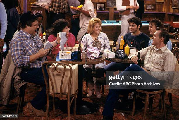 Dan's Birthday Bash" 1/3/89 John Goodman, Roseanne Barr, Natalie West, George Clooney, Laurie Metcalf, Bill Sadler