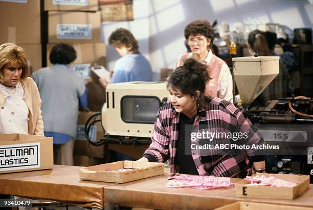 Radio Days" 11/29/88 Natalie West, Roseanne Barr