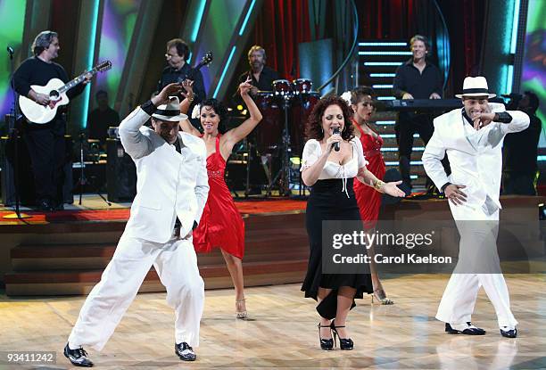 Episode 508A" -- Five-time Grammy¨ Award-winning singer Gloria Estefan brought her smooth Latin sounds to the "Dancing" stage, TUESDAY, NOVEMBER 13 ,...