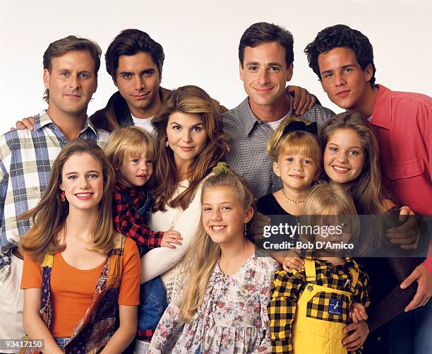 Season Seven - Gallery - 9/14/93, Pictured, from left: Dave Coulier , Andrea Barber , John Stamos , Blake Tuomy-Wilhoit , Lori Loughlin , Jodie...