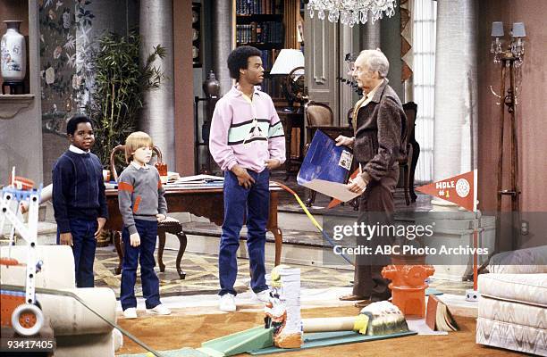 Sam's Big Brother" - Season Eight - 1/24/86, Tensions erupted when Arnold gets jealous when Sam spends more time with Willis and he's the odd man...