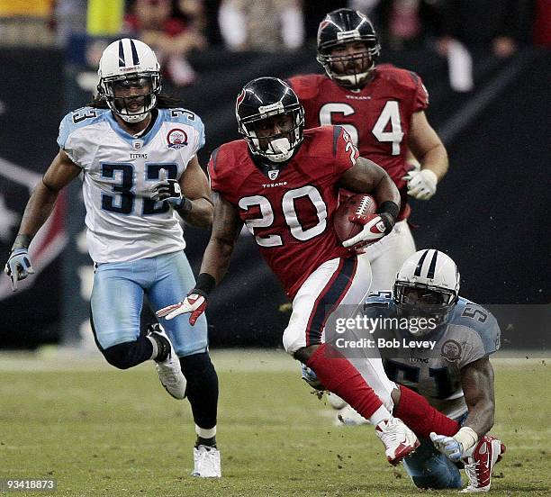 Steve Springstead Linebacker Slaton Photos and Premium High Res Pictures - Getty Images