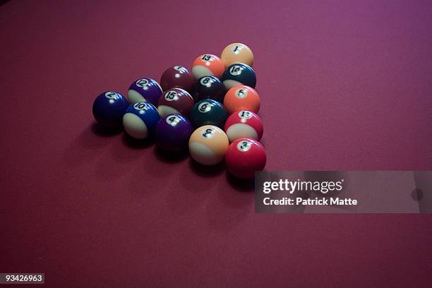 pool table balls - pool ball stock pictures, royalty-free photos & images