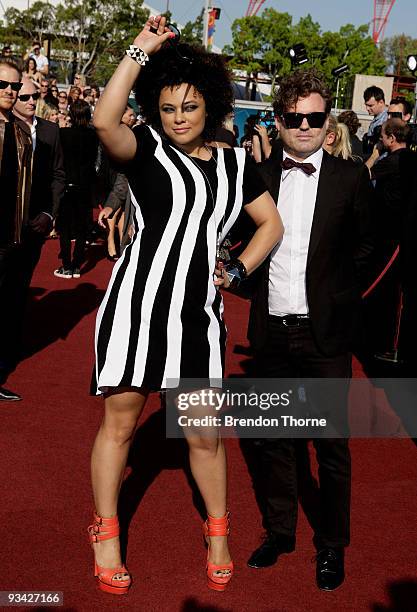 Connie Mitchell and Shaun Sibbes of Sneaky Sound System arrive on the red carpet at the 2009 ARIA Awards at Acer Arena on November 26, 2009 in...