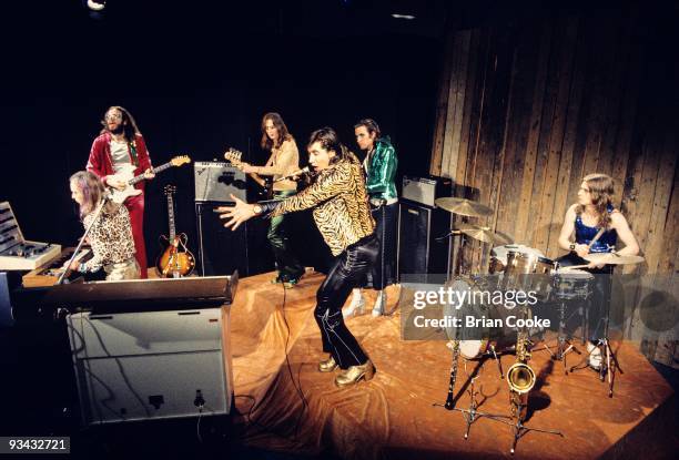 Brian Eno, Phil Manzanera, Rik Kenton, Bryan Ferry, Andy Mackay and Paul Thompson of Roxy Music perform at the Royal College Of Art video studio on...