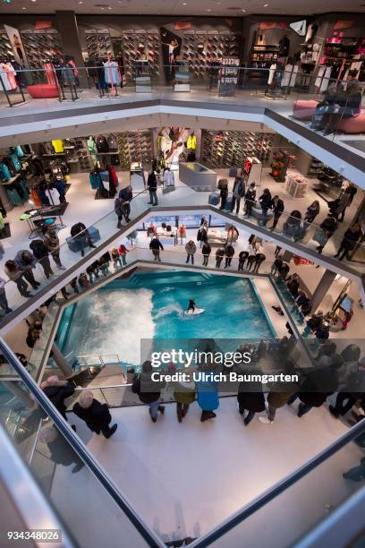 Lengermann & Trieschmann , sports and fashion house of a special kind in Osnabrueck. 5000 sqm of retail space on 5 floors offer the sports fan what...