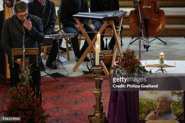 Actor Hans Sigl speaks during the memorial service for Siegfried Rauch at St Ulrich Church on March 19, 2018 in Habach near Murnau, Germany. German...