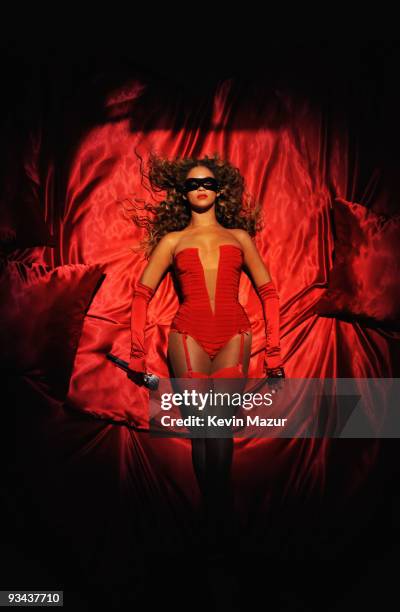 Singer Beyonce Knowles performs onstage during the 2009 MTV Europe Music Awards held at the O2 Arena on November 5, 2009 in Berlin, Germany.