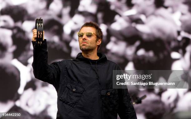 Liam Gallagher performs during day two of Lollapalooza Buenos Aires 2018 at Hipodromo de San Isidro on March 17, 2018 in Buenos Aires, Argentina.