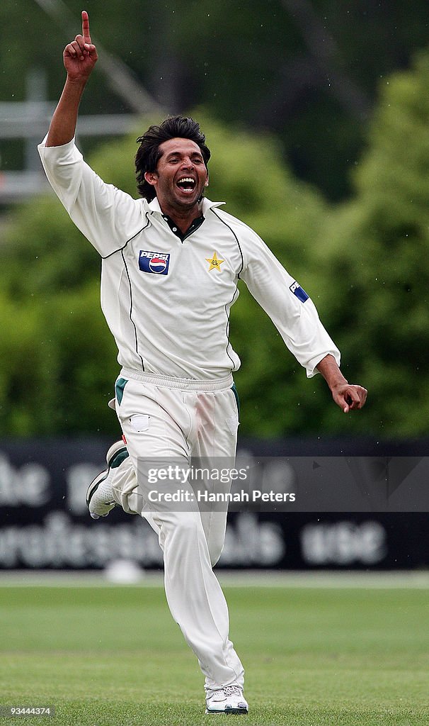 First Test - New Zealand v Pakistan: Day 4