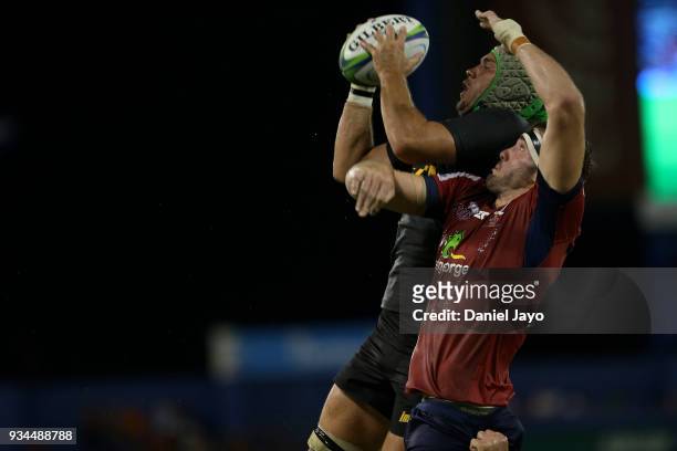 Matias Alemanno of Jaguares wins a lineupduring a match between Jaguares and Reds as part of the fifth round of Super Rugby at Jose Amalfitani...