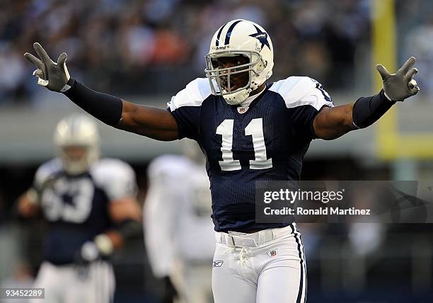 Wide receiver Roy Williams of the Dallas Cowboys at Cowboys Stadium on November 26, 2009 in Arlington, Texas.