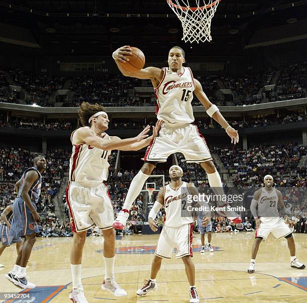 Jamario Moon of the Cleveland Cavaliers in action against the Charlotte Bobcats on November 27, 2009 at the Time Warner Cable Arena in Charlotte,...