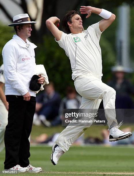 Shane Bond of New Zealand bowls during day five of the First Test match between New Zealand and Pakistan at the University Oval on November 28, 2009...