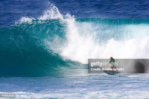 Bethany Hamilton of Hawaii surfs during round 1 of the Gidget Pro on November 27, 2009 in Sunset Beach, Hawaii.