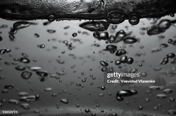 boiling water in a glass teapot - 沸騰する ストックフォトと画像