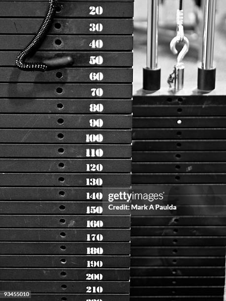 weight stack - exercise machine stock pictures, royalty-free photos & images