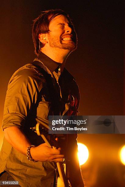 Former American Idol champion David Cook performs at the Progress Energy Center for the Arts Mahaffey Theater on November 27, 2009 in St Petersburg,...