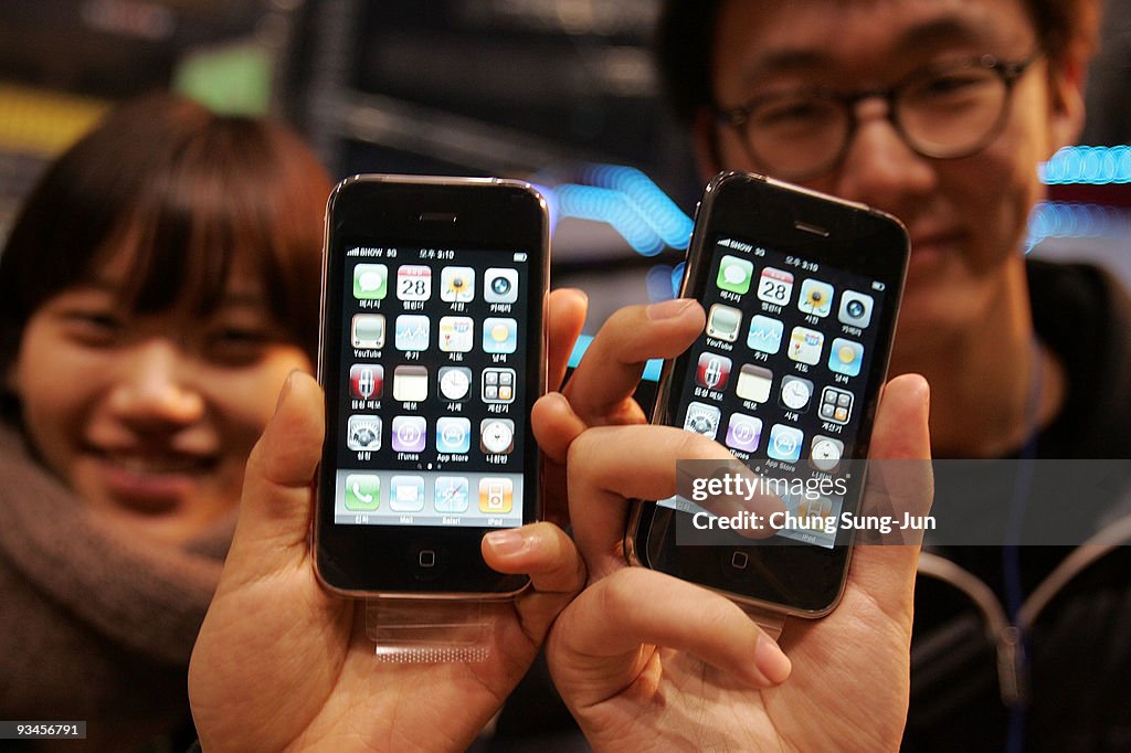 First "iPhone" Goes On Sale In South Korea