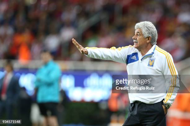 Ricardo Ferretti coach of Tigres gives instructions to his players during the 12th round match between Chivas and Tigres UANL as part of the Torneo...
