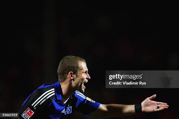 David Rozehnal of Hamburg reacts during the Bundesliga match between FSV Mainz 05 and Hamburger SV at Bruchweg Stadium on November 28, 2009 in Mainz,...