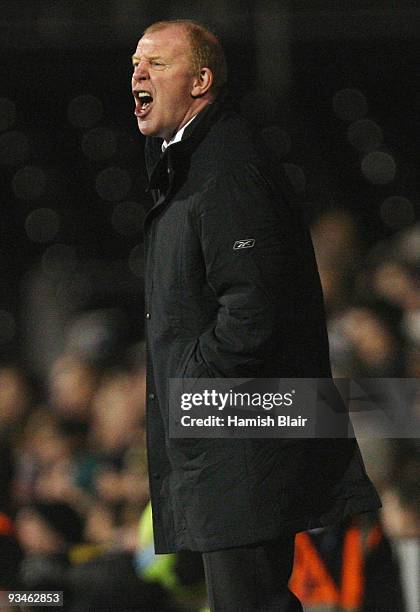 Gary Megson manager of Bolton instructs his team ahead of the Barclays Premier League match between Fulham and Bolton Wanderers at Craven Cottage on...