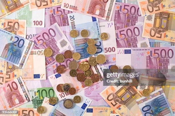 € euro bank notes and coins - european eu currency - five hundred euro banknote stock pictures, royalty-free photos & images