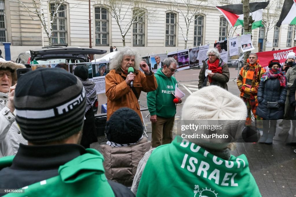 Demonstration in support of Palestine in Versailles
