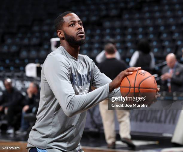 JaMychal Green of the Memphis Grizzlies warms up before the game against the Brooklyn Nets on March 19, 2018 at Barclays Center in Brooklyn, New...