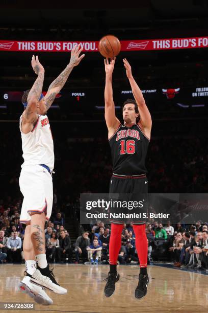 Paul Zipser of the Chicago Bulls shoots the ball against the New York Knicks on March 19, 2018 at Madison Square Garden in New York City, New York....