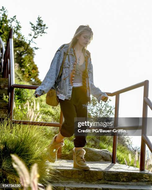 Paris Jackson is seen leaving the Mulholland Drive overlook above the Hollywood Bowl on March 19, 2018 in Los Angeles, California.