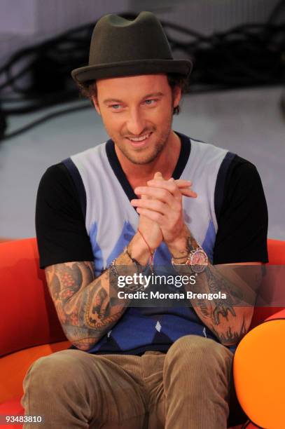 Tv personality Francesco Facchinetti during Italian show "Quelli che il calcio" on November 29, 2009 in Milan, Italy.