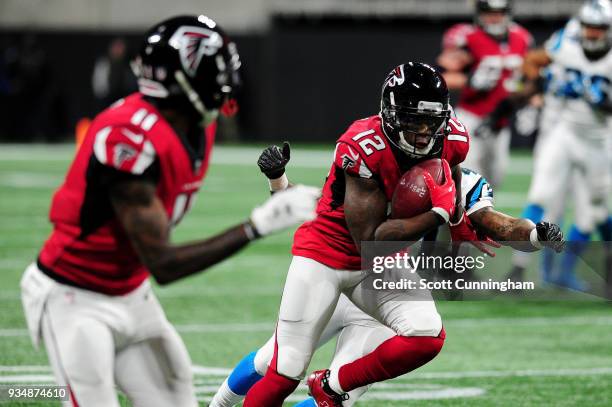 Mohamed Sanu of the Atlanta Falcons during the second half against the Carolina Panthers at Mercedes-Benz Stadium on December 31, 2017 in Atlanta,...