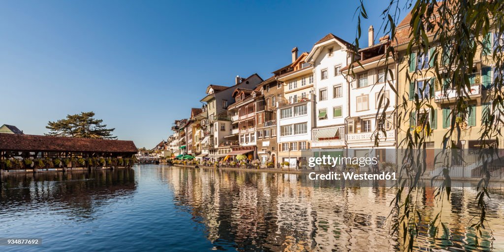 Switzerland, Canton of Bern, Thun, river Aare, old town with Aarequai and sluice bridge