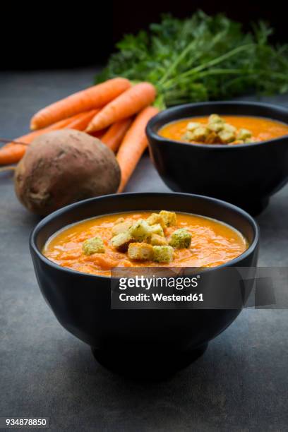 bowl of sweet potato carrot soup with croutons - krutong bildbanksfoton och bilder