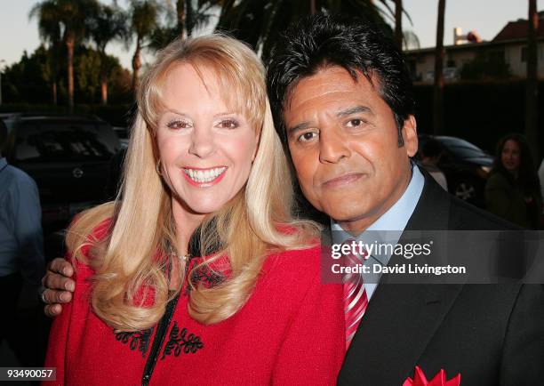 Laura McKenzie and Erik Estrada arrive for the 2009 Hollywood Christmas Parade at The Roosevelt Hotel on November 29, 2009 in Hollywood, California.