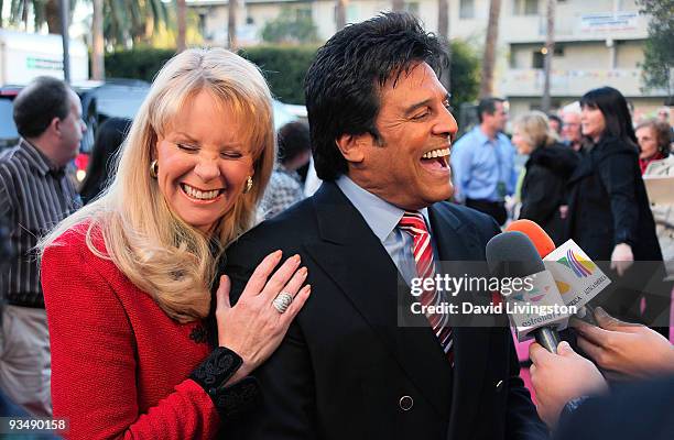 Laura McKenzie and Erik Estrada arrive for the 2009 Hollywood Christmas Parade at The Roosevelt Hotel on November 29, 2009 in Hollywood, California.