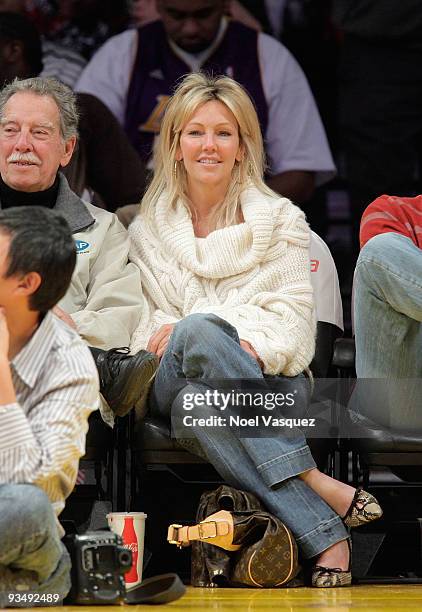 Heather Locklear attends a game between the New Jersey Nets and the Los Angeles Lakers at Staples Center on November 29, 2009 in Los Angeles,...