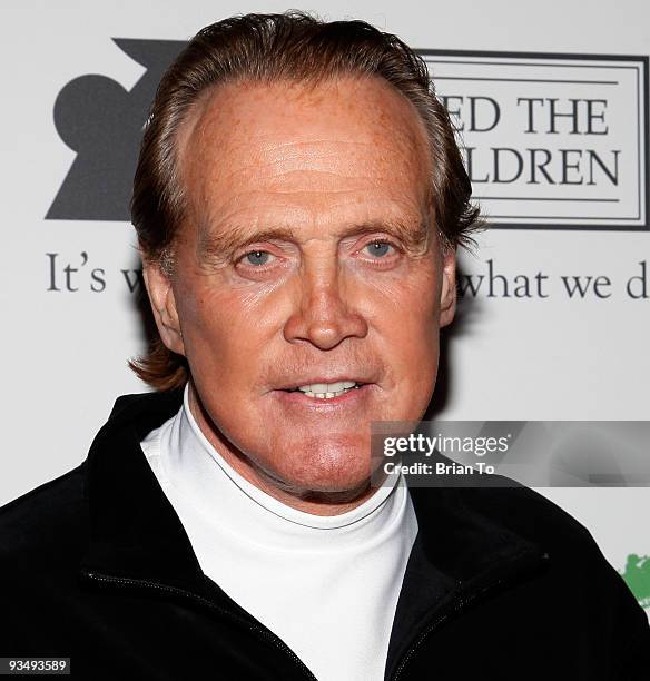 Lee Majors attends the 2009 Hollywood Christmas Parade on November 29, 2009 in Hollywood, California.