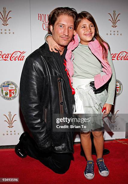 Sean Kanan and daughter attend the 2009 Hollywood Christmas Parade on November 29, 2009 in Hollywood, California.