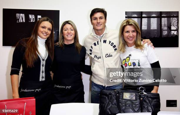 Internazionale Milan defender Javier Zanetti attends P.U.P.I. Shop opening on November 27, 2009 in Milan, Italy. The P.U.P.I. Is a charity...