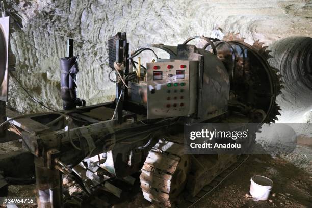 Syrian Machine 2,453 Tunnel Boring Machine Stock Photos, High-Res Pictures, and Images ...