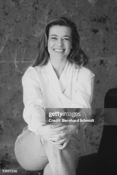 Actress Barbara Rudnik is seen during a photo session on October 14, 1990 in Munich, Germany.