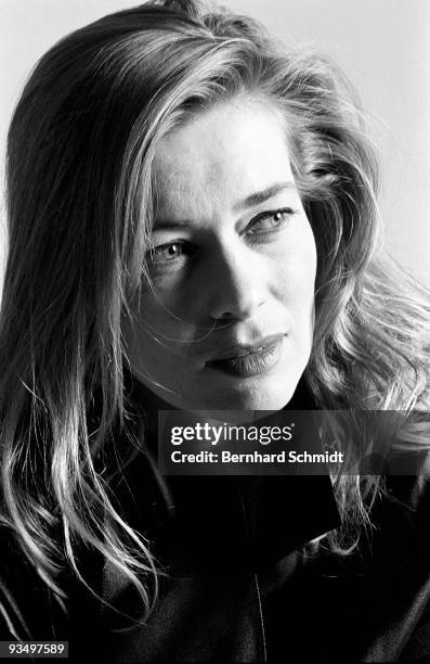 Sara Rudnik 688 Barbara Rudnik Photos & High Res Pictures - Getty Images